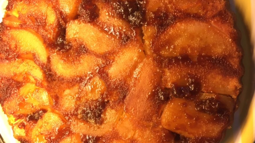 Karamelisierter Birnen-Ingwer-Kuchen